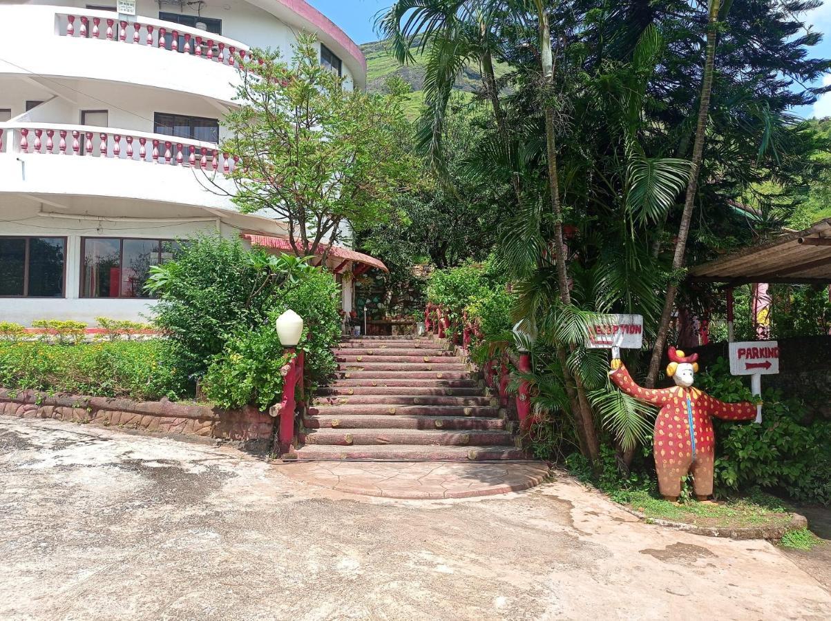 נאסיק Golden Resort And Farm מראה חיצוני תמונה